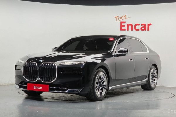 2023 BMW 7 серии с пробегом 21 609 км