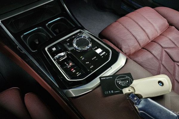 2025 BMW 7 серии с пробегом 17 689 км
