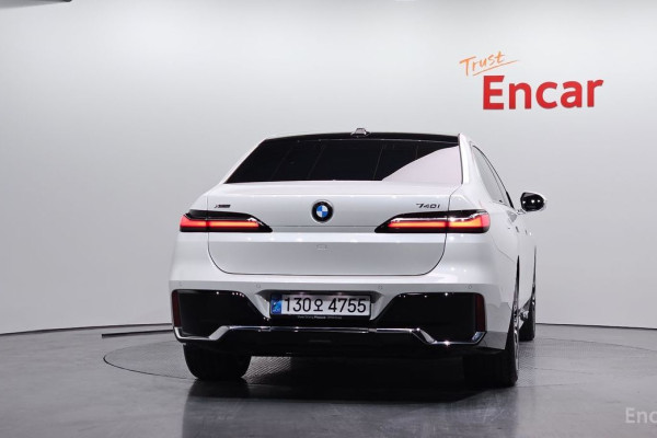 2025 BMW 7 серии с пробегом 18 148 км