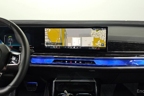 2025 BMW 7 серии с пробегом 17 689 км