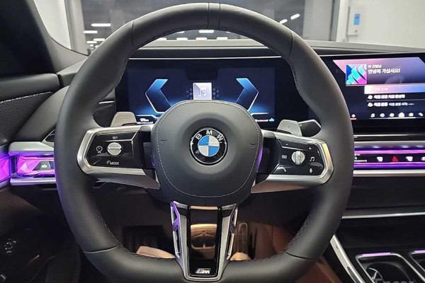 2025 BMW 7 серии с пробегом 4 721 км