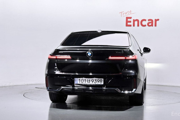 2025 BMW 7 серии с пробегом 11 146 км