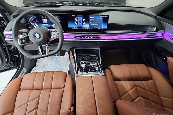 2025 BMW 7 серии с пробегом 4 721 км