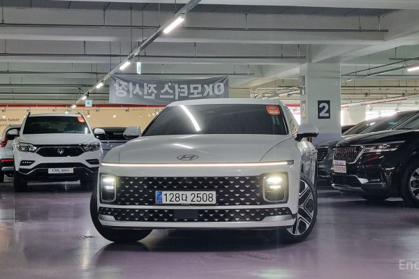 2024 BMW 7 серии с пробегом 15 500 км