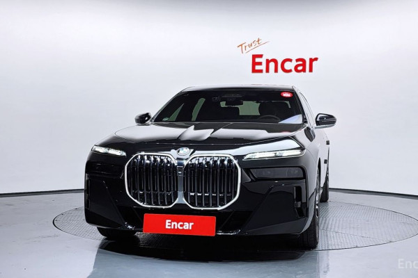 2025 BMW 7 серии с пробегом 6 825 км