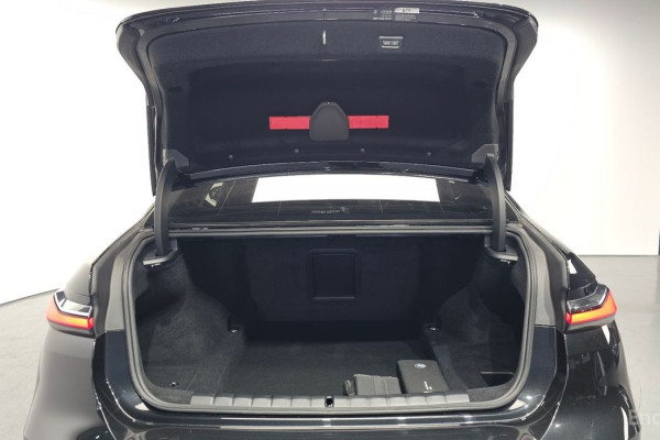 2024 BMW 7 серии с пробегом 35 571 км