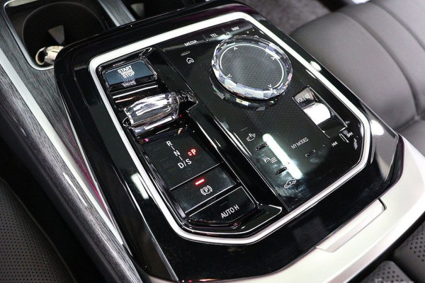 2024 BMW 7 серии с пробегом 19 539 км