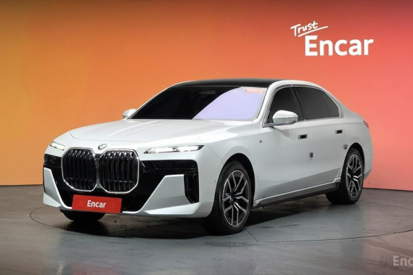 2023 BMW 7 серии с пробегом 17 495 км