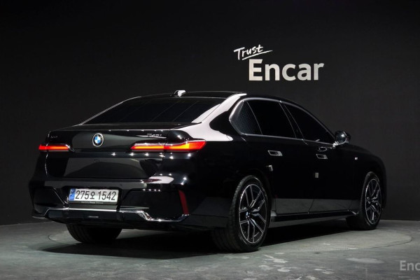 2025 BMW 7 серии с пробегом 19 885 км