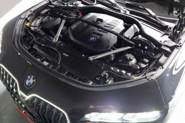 2025 BMW 7 серии с пробегом 19 885 км