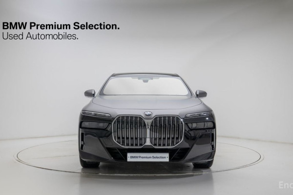 2023 BMW 7 серии с пробегом 31 190 км