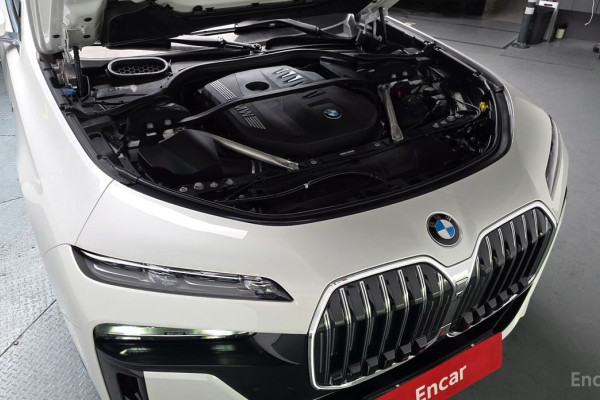 2023 BMW 7 серии с пробегом 17 495 км