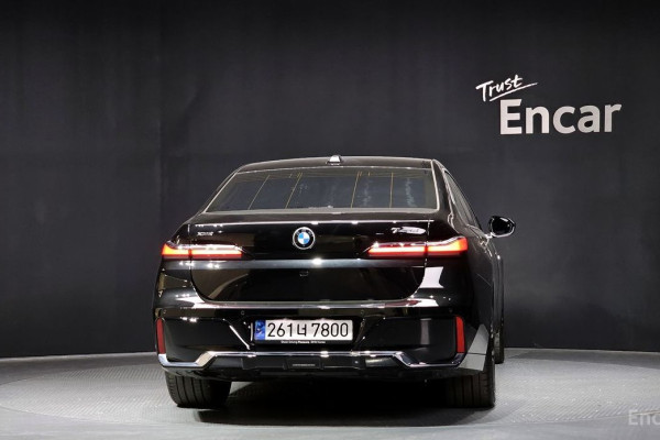 2025 BMW 7 серии с пробегом 10 068 км