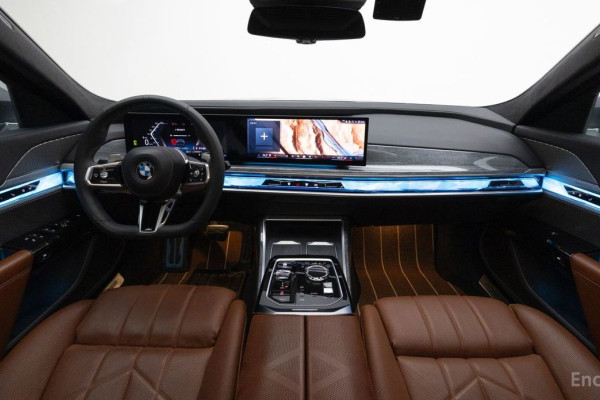 2023 BMW 7 серии с пробегом 31 190 км