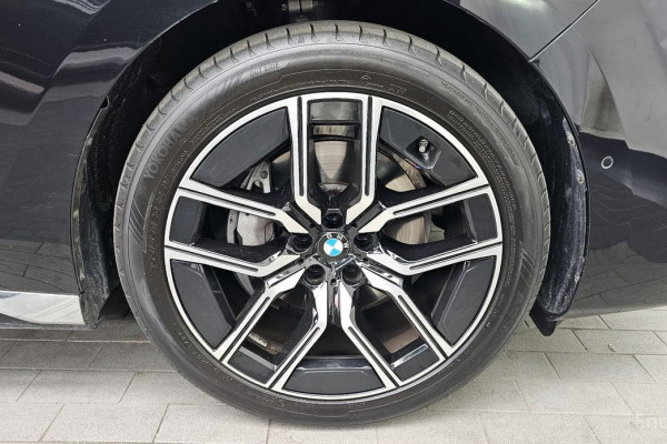 2025 BMW 7 серии с пробегом 10 068 км