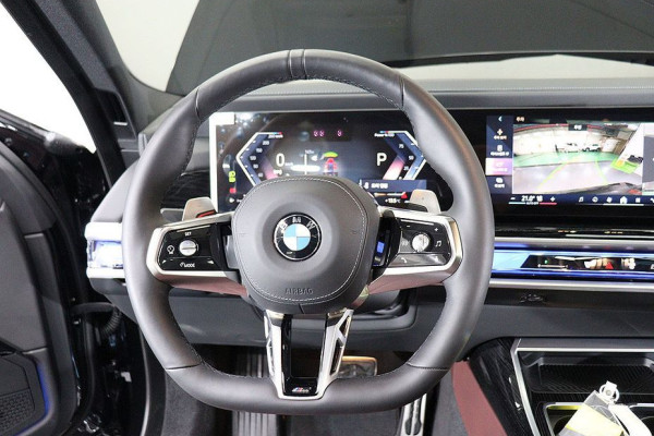 2025 BMW 7 серии с пробегом 12 967 км