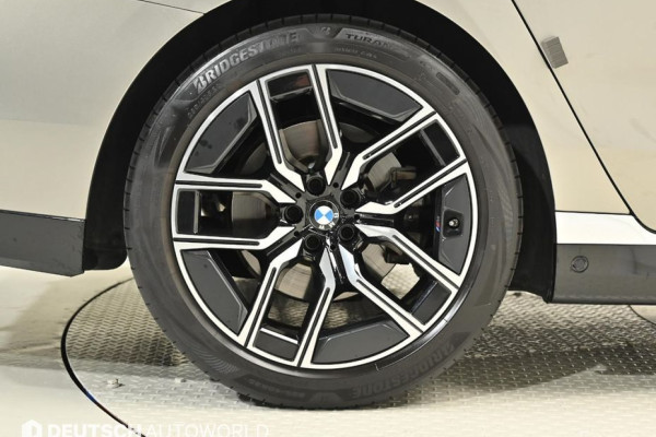 2023 BMW 7 серии с пробегом 35 500 км