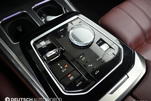 2023 BMW 7 серии с пробегом 35 500 км