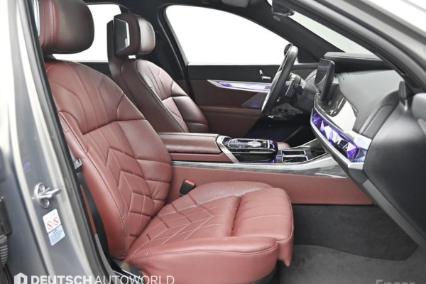 2023 BMW 7 серии с пробегом 35 500 км