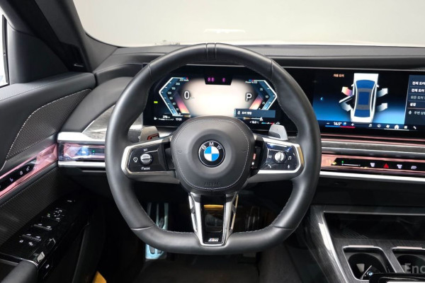 2023 BMW 7 серии с пробегом 17 495 км