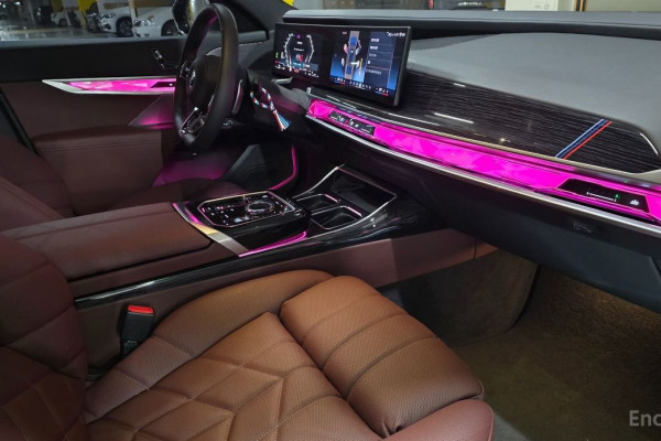 2025 BMW 7 серии с пробегом 1 690 км