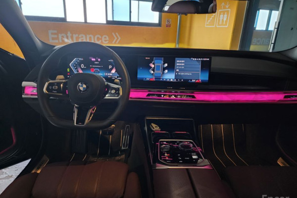 2025 BMW 7 серии с пробегом 12 500 км