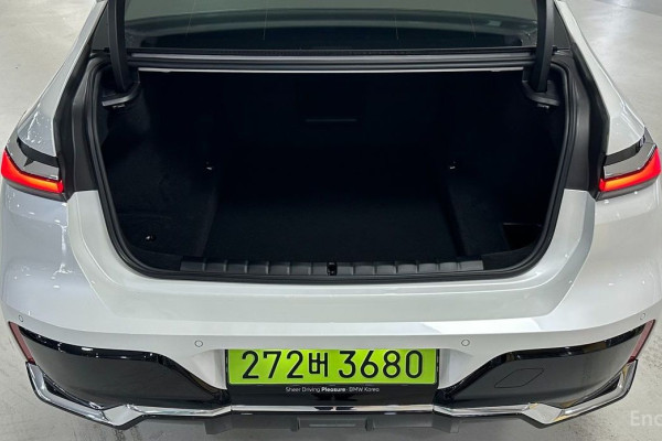 2025 BMW 7 серии с пробегом 9 594 км