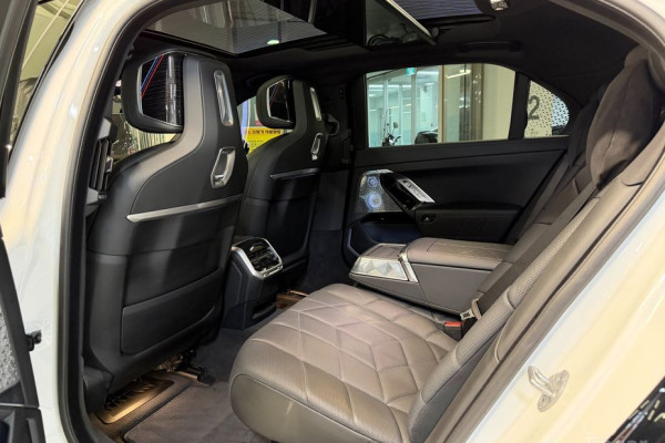 2025 BMW 7 серии с пробегом 19 972 км