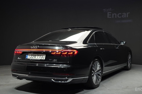 2021 Audi A8 с пробегом 108 260 км