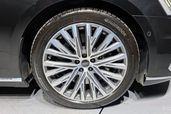 2021 Audi A8 с пробегом 108 260 км