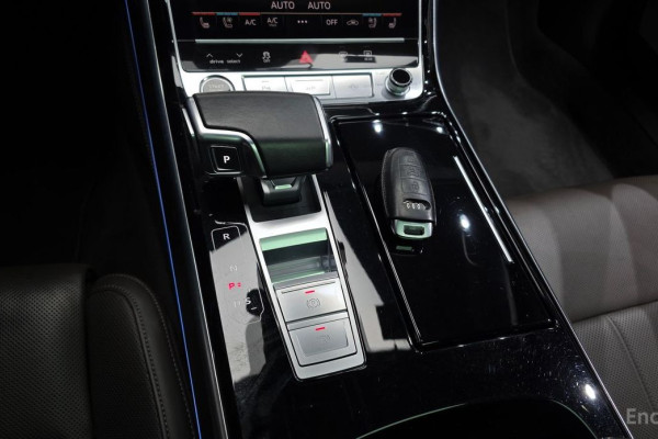2021 Audi A8 с пробегом 108 260 км