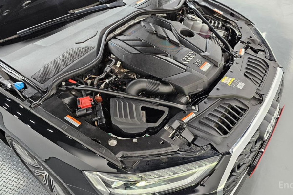 2023 Audi A8 с пробегом 50 389 км