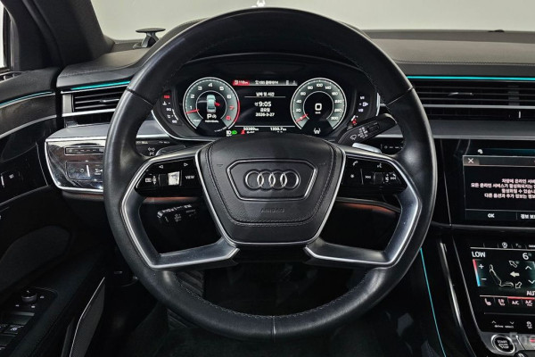 2023 Audi A8 с пробегом 50 389 км
