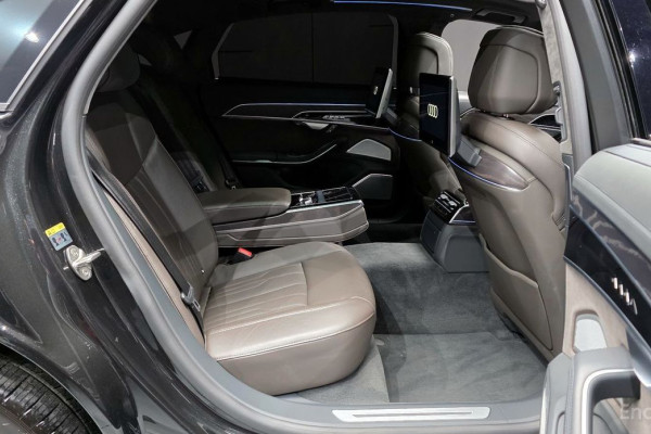 2021 Audi A8 с пробегом 108 260 км