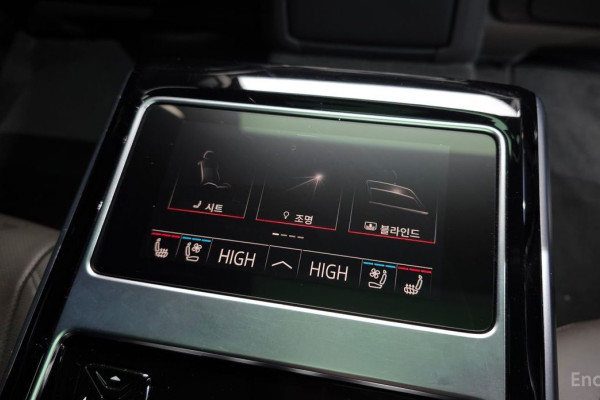 2021 Audi A8 с пробегом 108 260 км