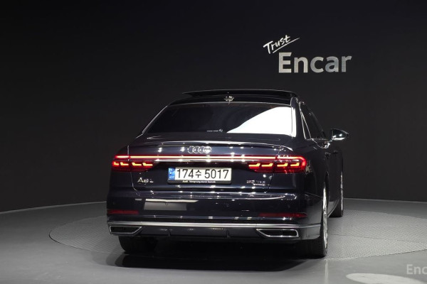 2021 Audi A8 с пробегом 64 880 км