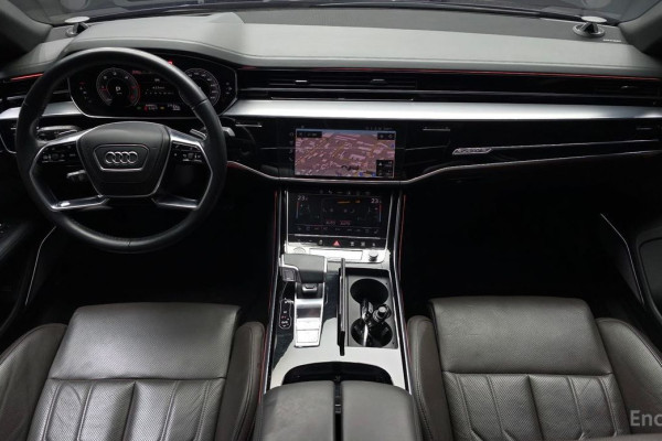 2021 Audi A8 с пробегом 64 880 км