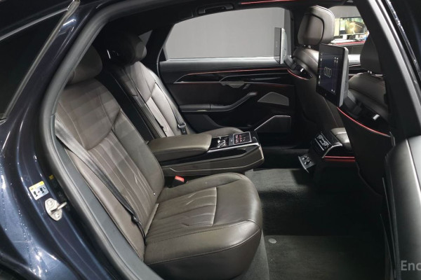 2021 Audi A8 с пробегом 64 880 км