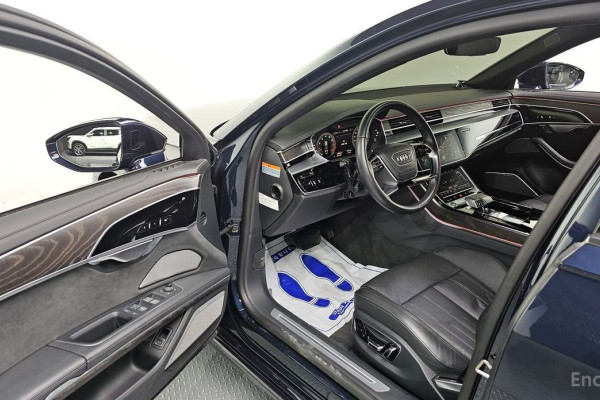 2022 Audi A8 с пробегом 40 865 км
