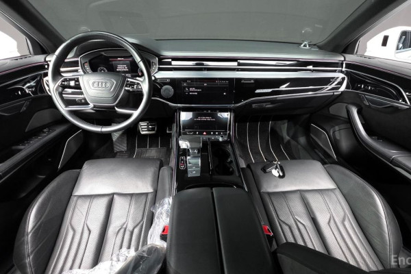 2021 Audi A8 с пробегом 110 292 км