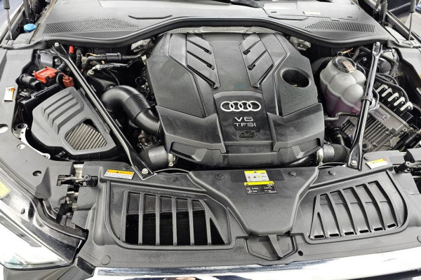 2021 Audi A8 с пробегом 59 443 км