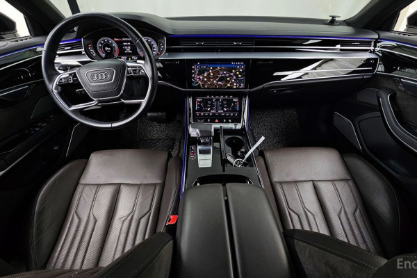 2021 Audi A8 с пробегом 59 443 км