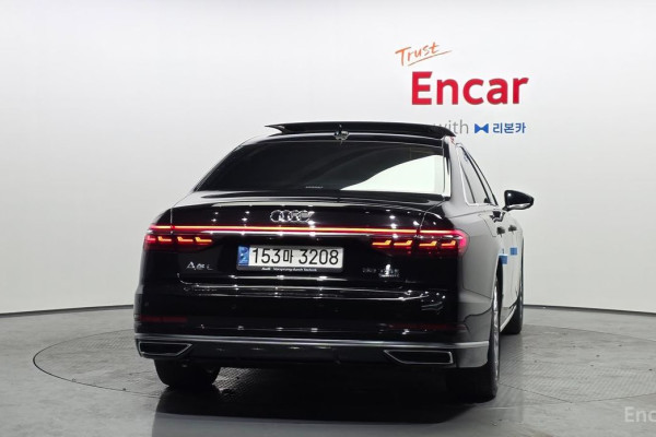 2021 Audi A8 с пробегом 51 176 км