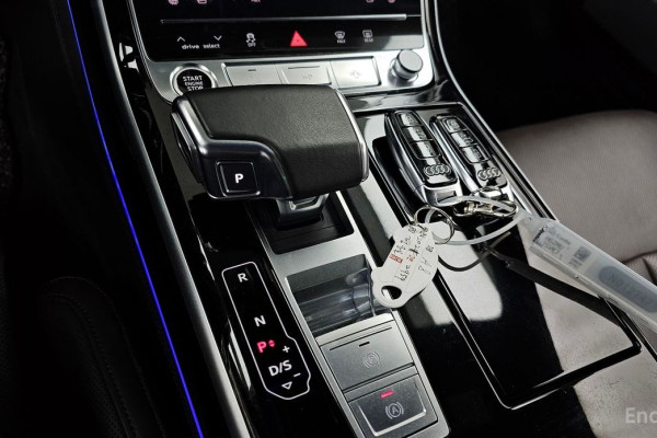 2021 Audi A8 с пробегом 59 443 км
