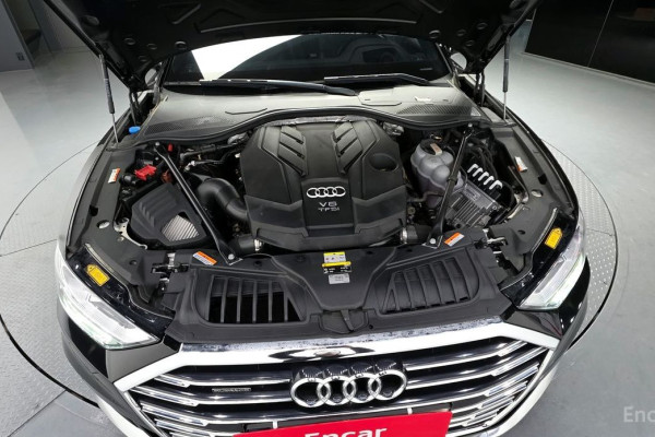 2021 Audi A8 с пробегом 51 176 км