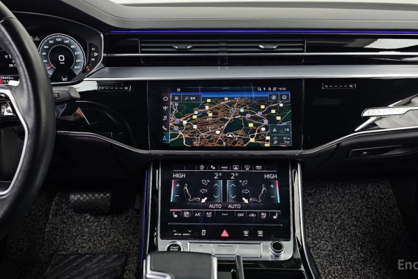 2021 Audi A8 с пробегом 59 443 км
