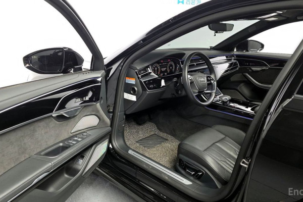 2021 Audi A8 с пробегом 51 176 км