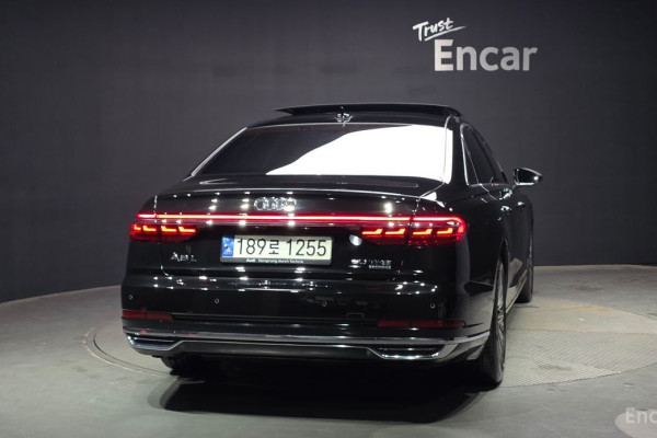 2021 Audi A8 с пробегом 75 764 км
