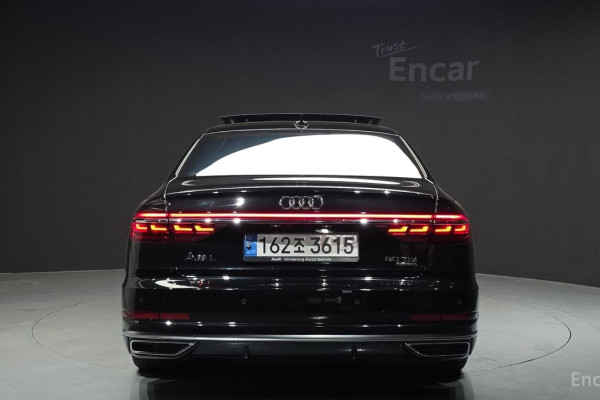 2021 Audi A8 с пробегом 79 227 км