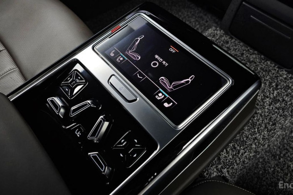 2021 Audi A8 с пробегом 59 443 км